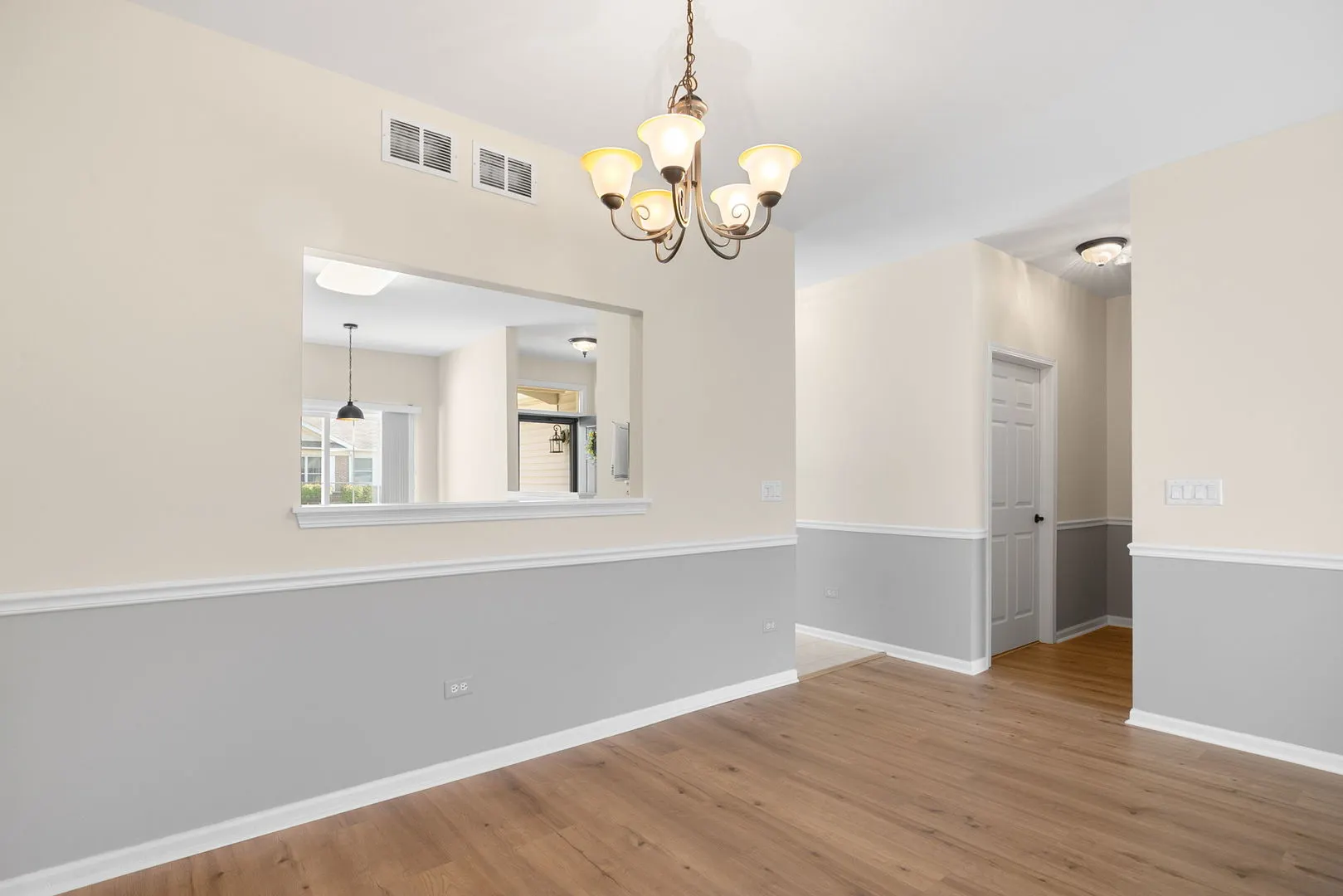 272 Enfield Lane IL