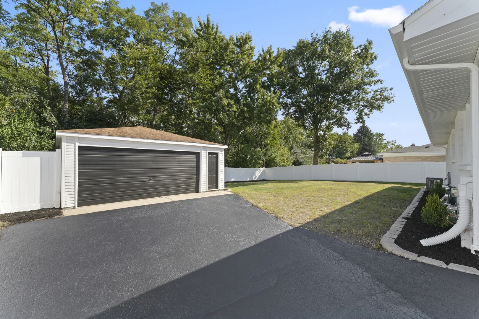 153 Grove Avenue IL