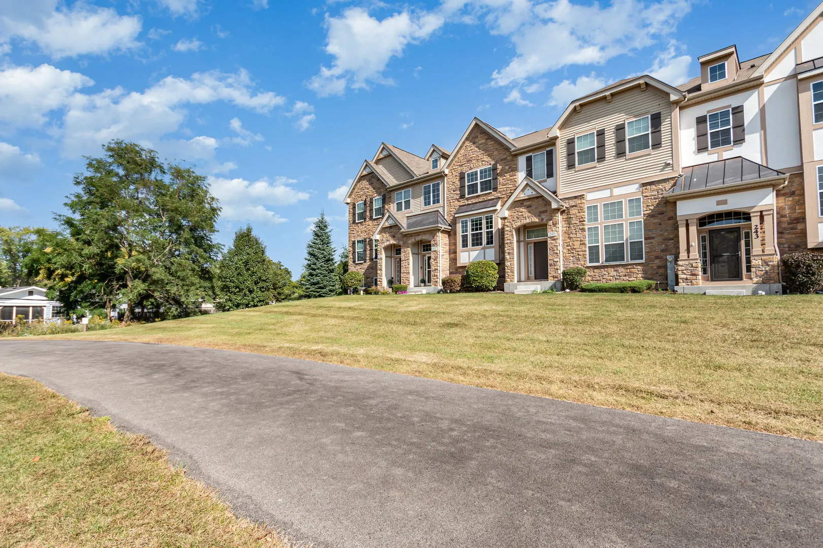 247 Bennett Drive IL