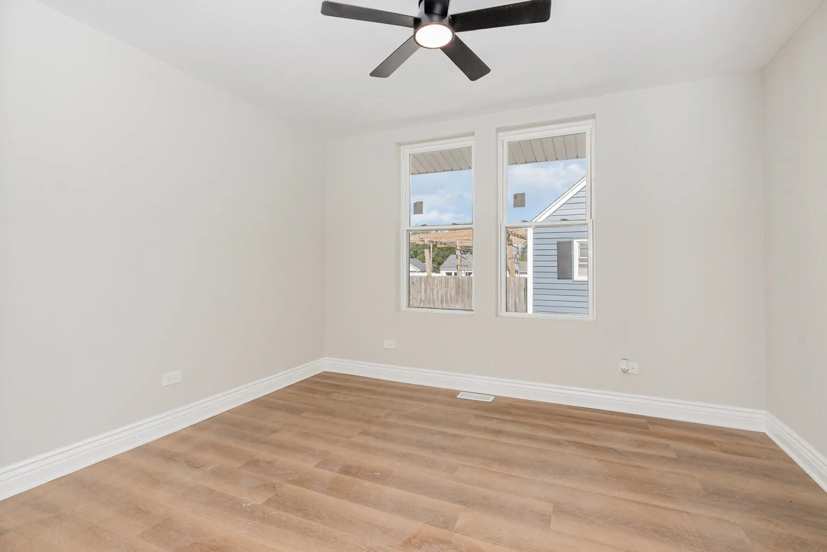 1211 Highland Avenue IL