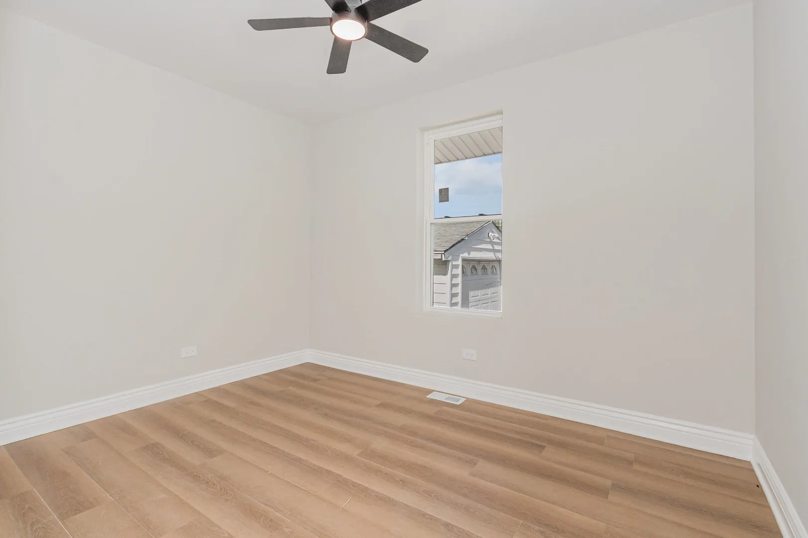 1211 Highland Avenue IL