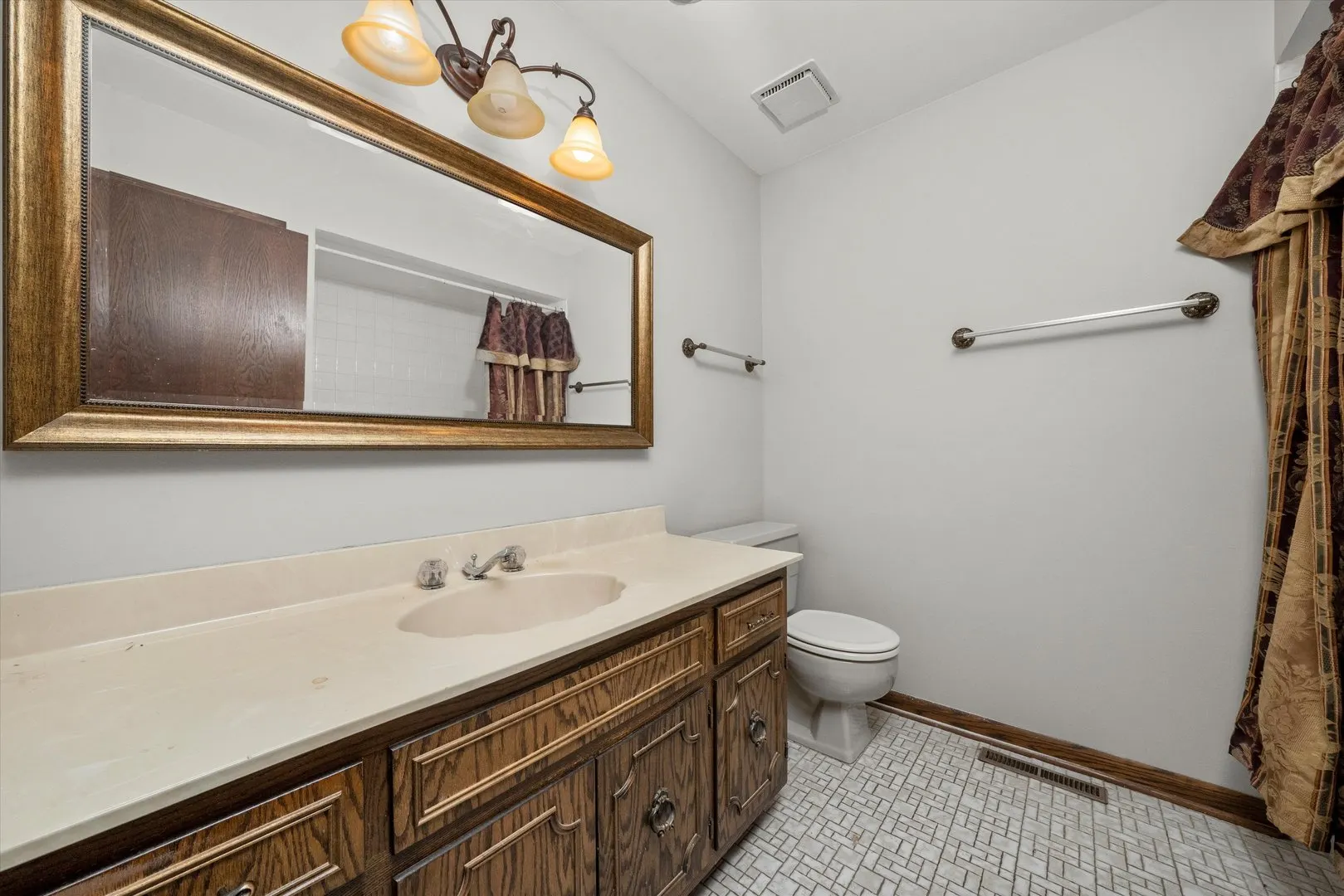 9047 W Oak Crest Court IL