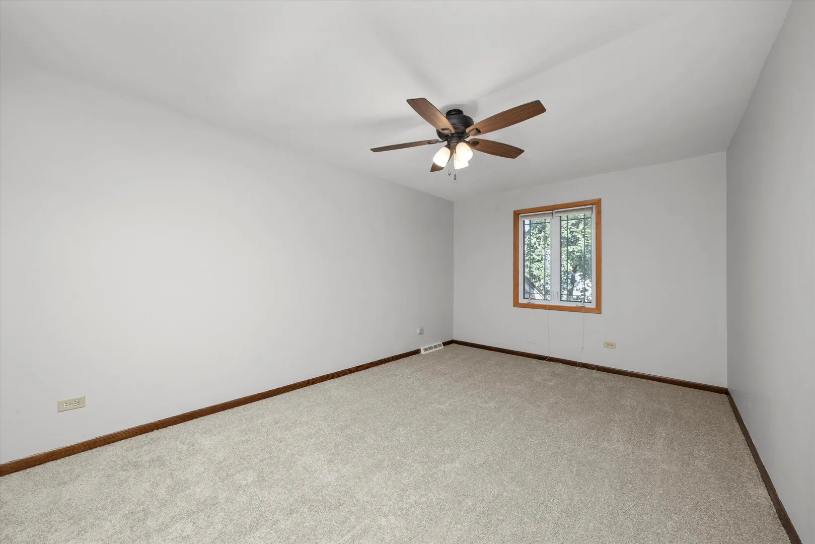 9047 W Oak Crest Court IL