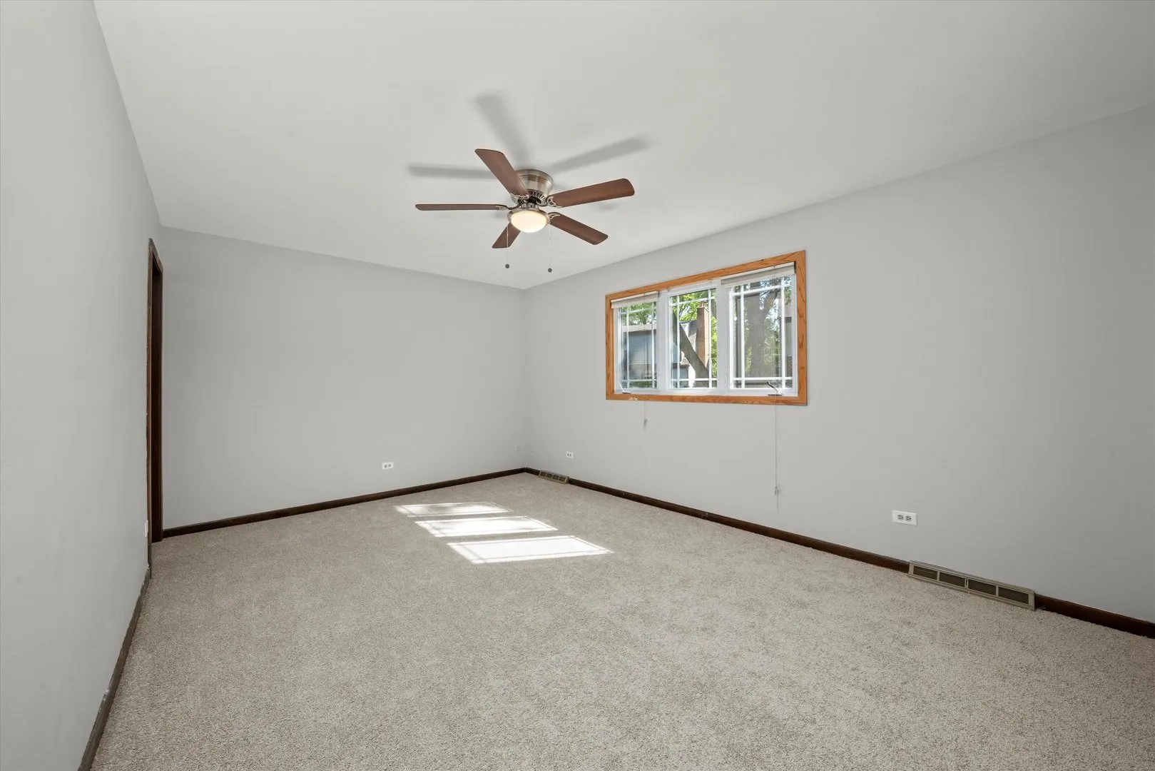 9047 W Oak Crest Court IL
