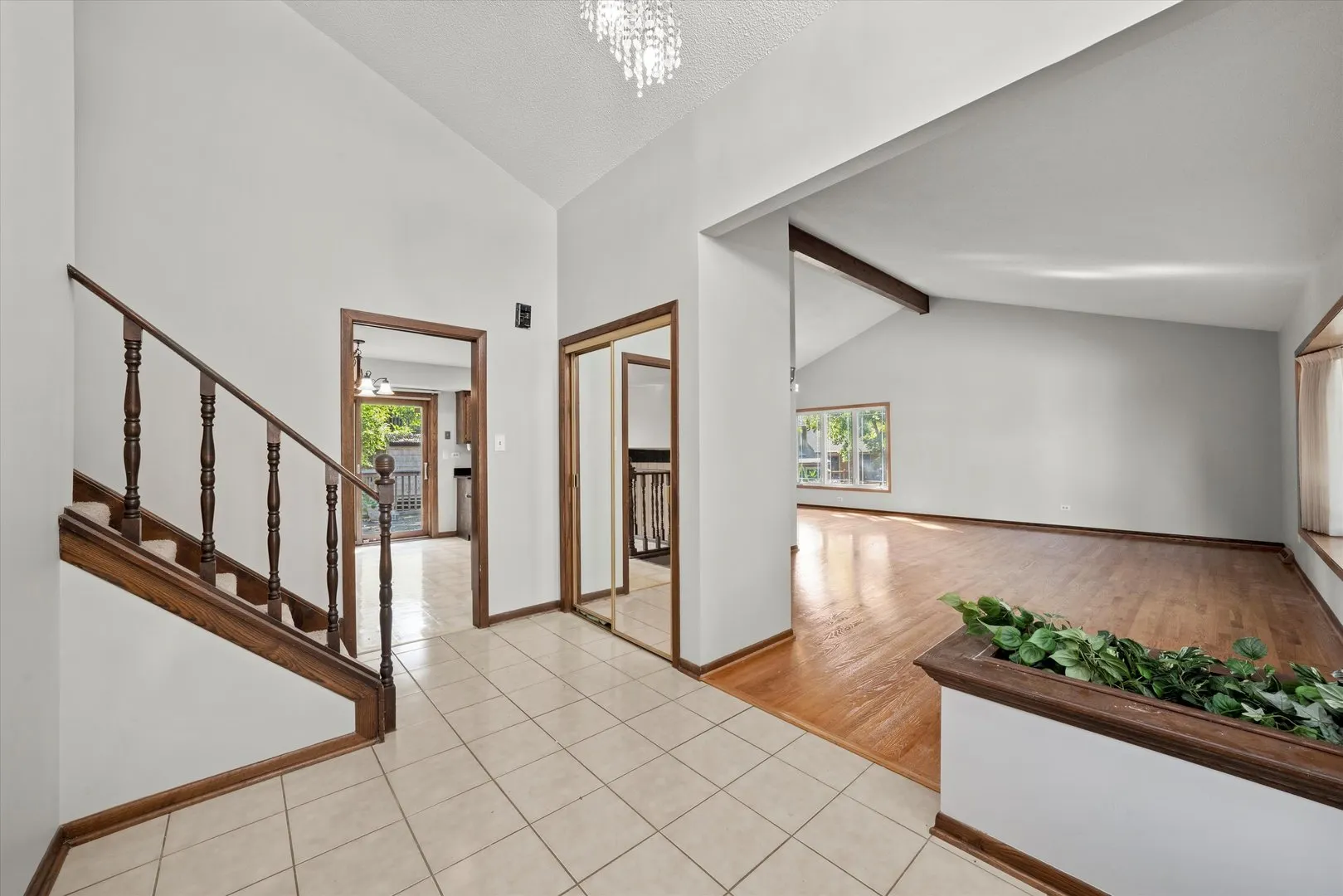 9047 W Oak Crest Court IL