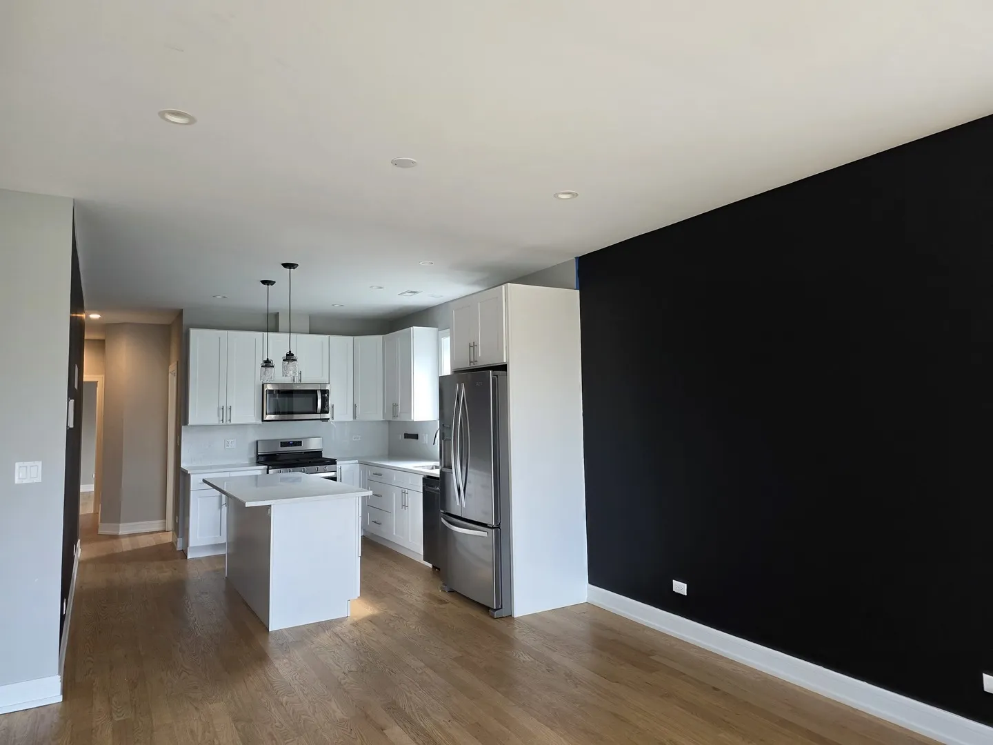 3759 S Lake Park Avenue 2 IL