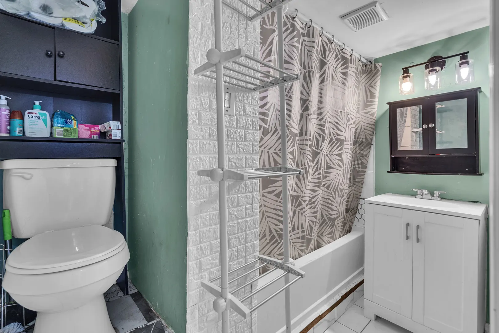5836 W Diversey Avenue IL