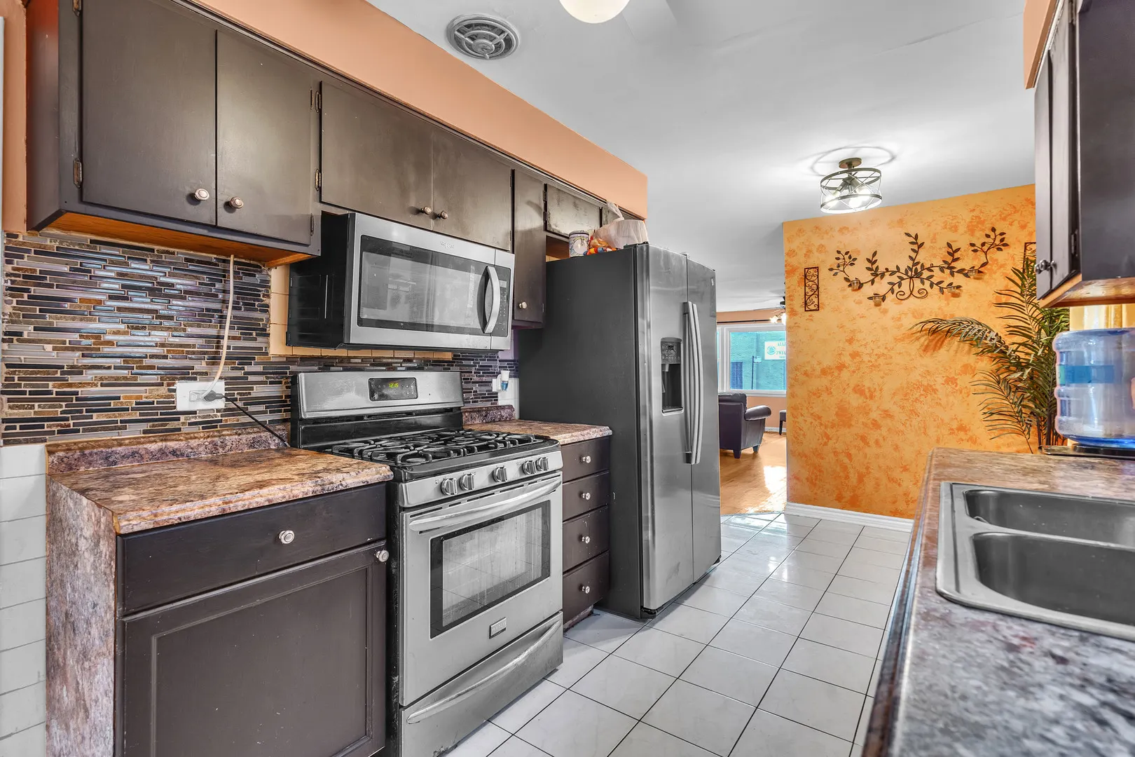 5836 W Diversey Avenue IL