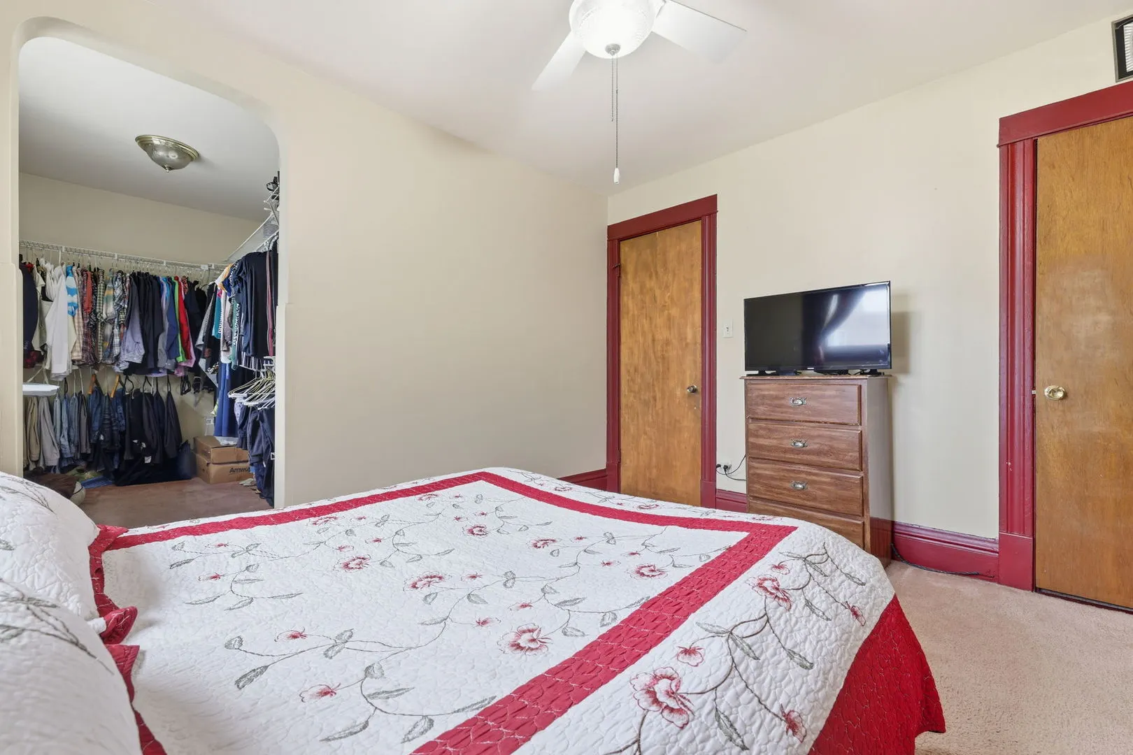 2736 N Monticello Avenue IL