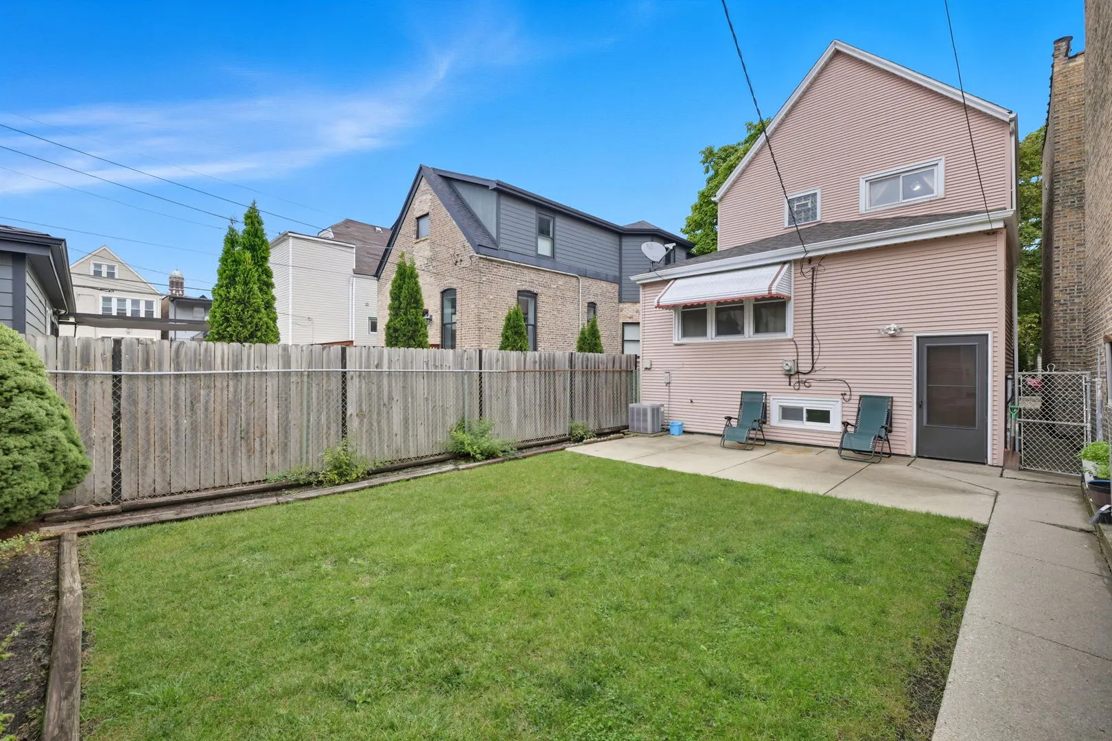 2736 N Monticello Avenue IL