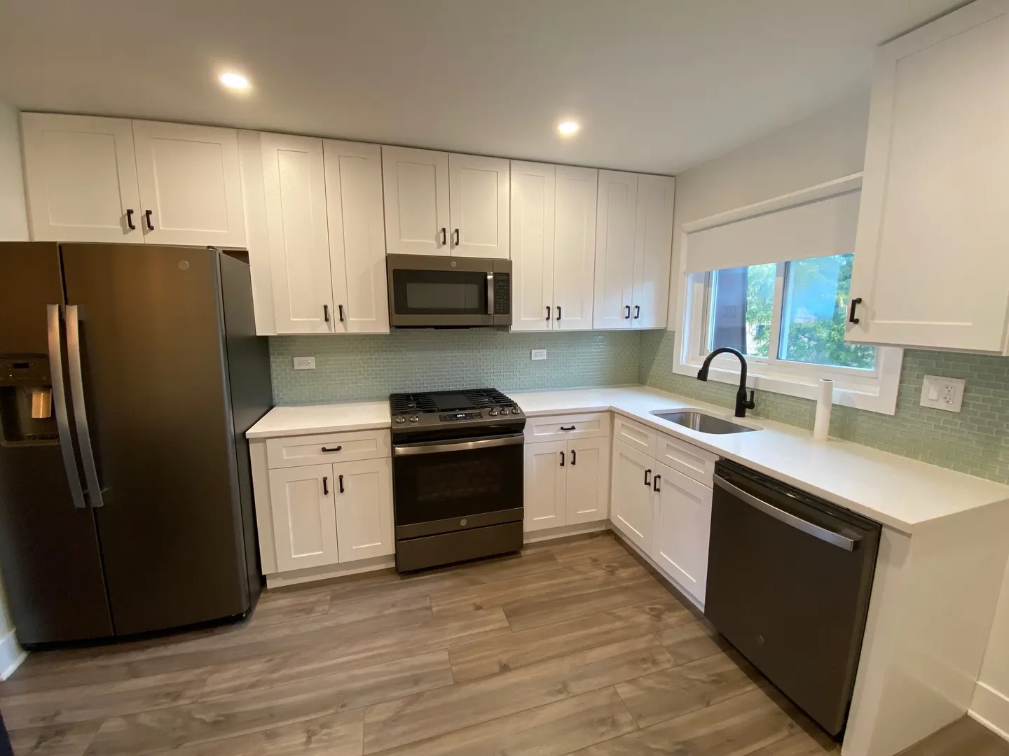 115 E Dundee Road 3N IL
