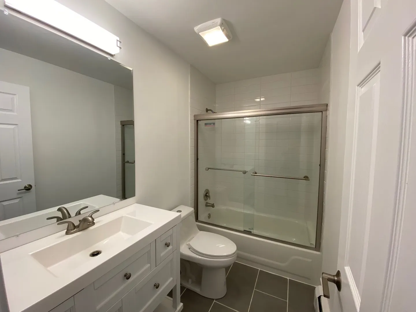 115 E Dundee Road 3N IL
