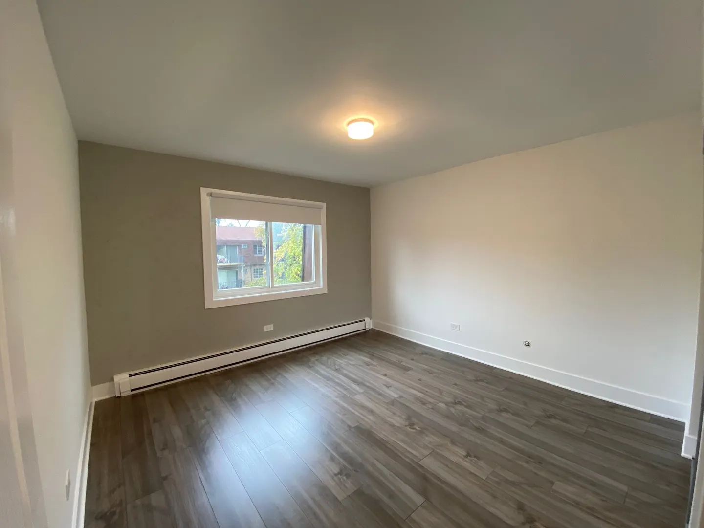 115 E Dundee Road 3N IL