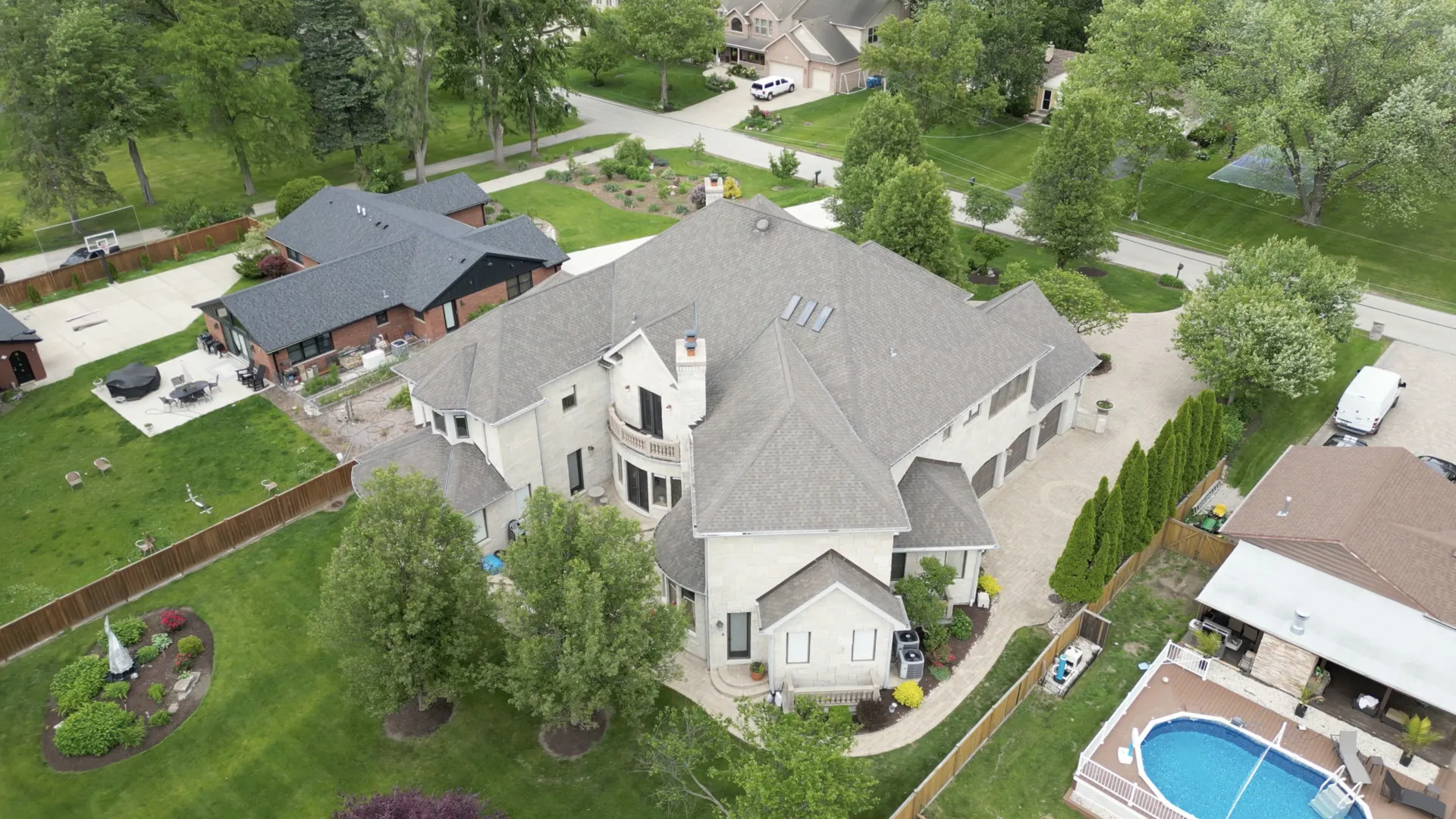 904 S Edgewood Lane IL