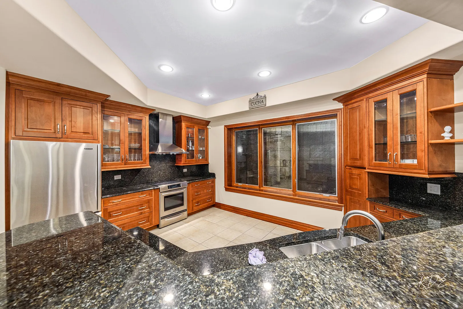904 S Edgewood Lane IL