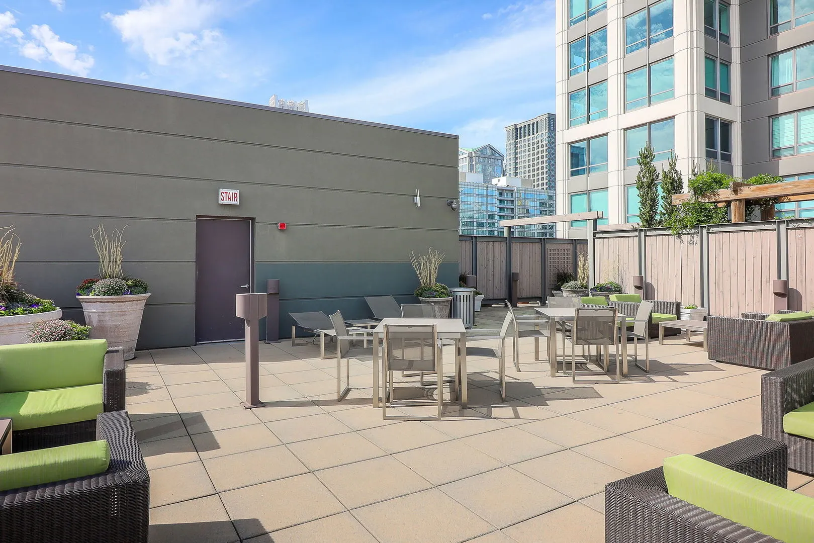 130 N Garland Court 1504 IL