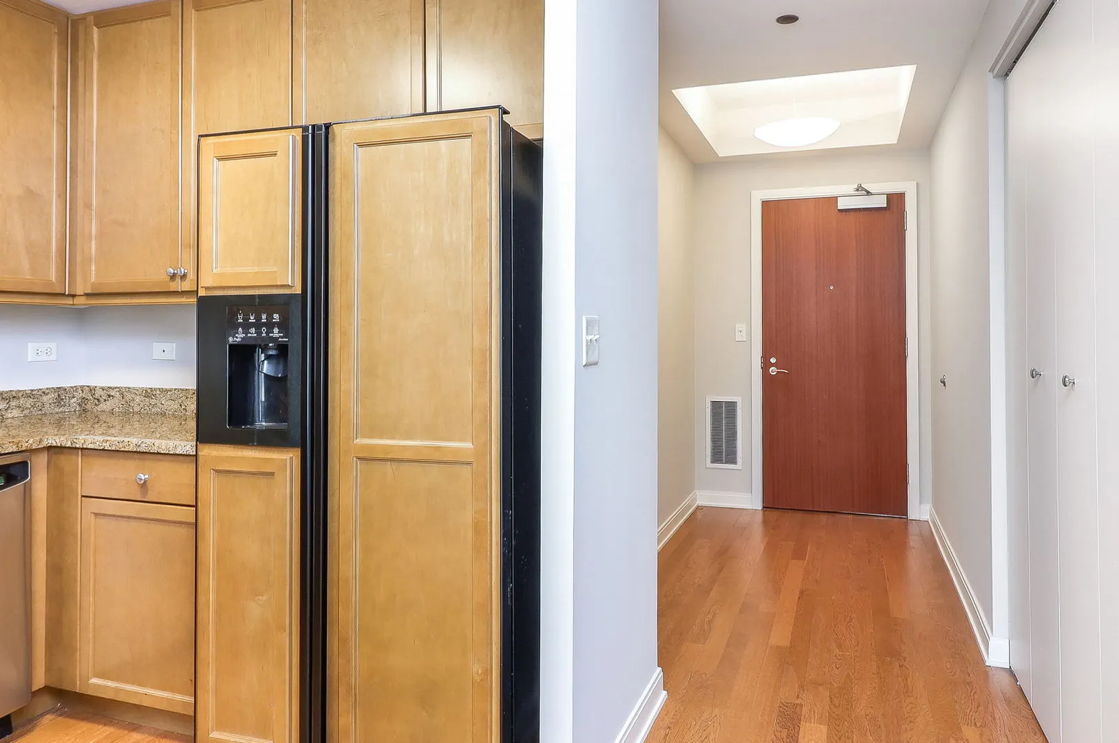 130 N Garland Court 1504 IL