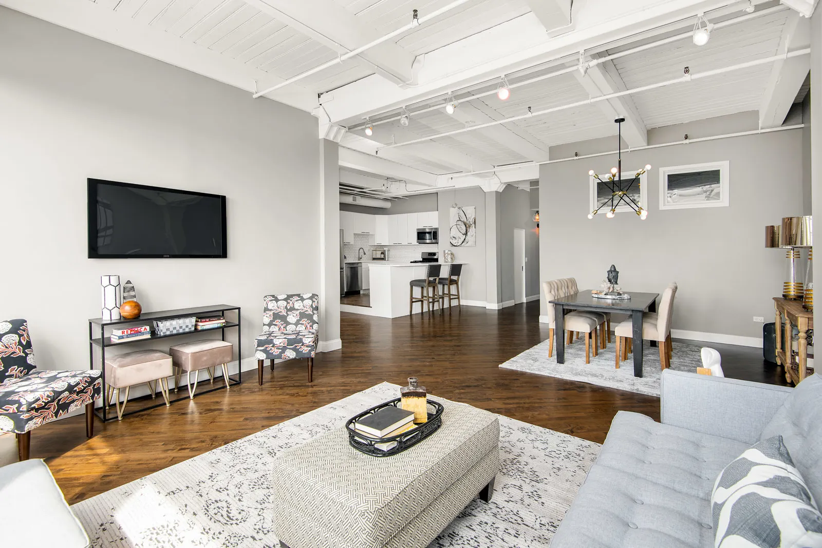 411 S SANGAMON Street 7C IL