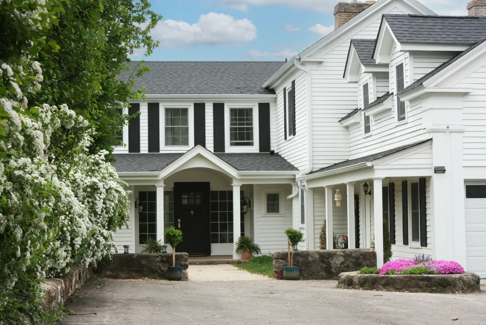 708 S Rose Farm Road IL