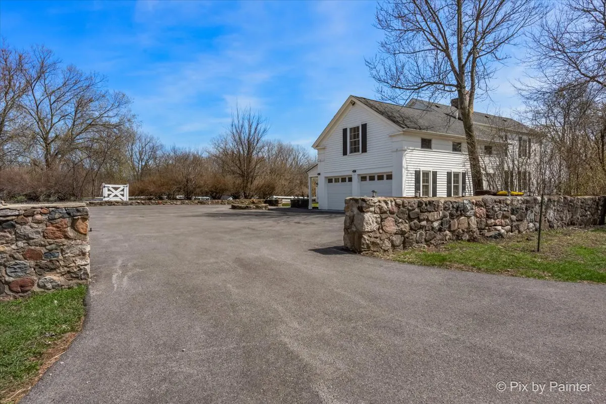 708 S Rose Farm Road IL
