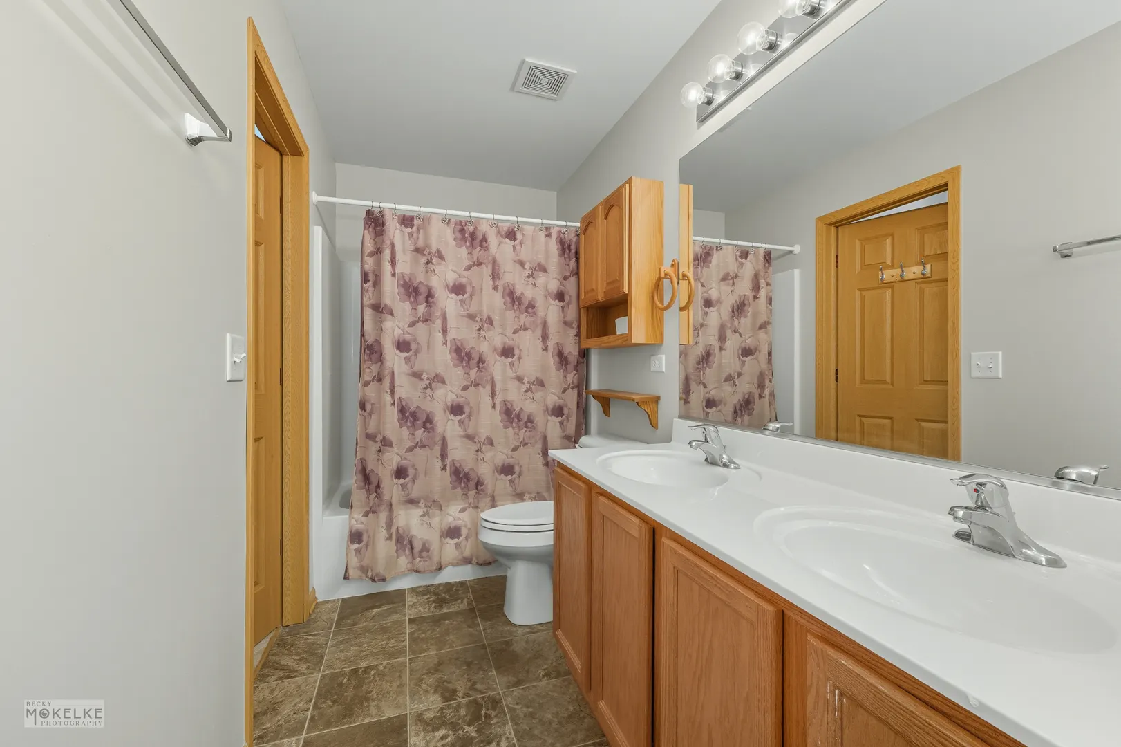 2804 Turnberry Drive IL