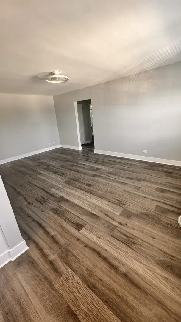 2422 W Berwyn Avenue 309 IL
