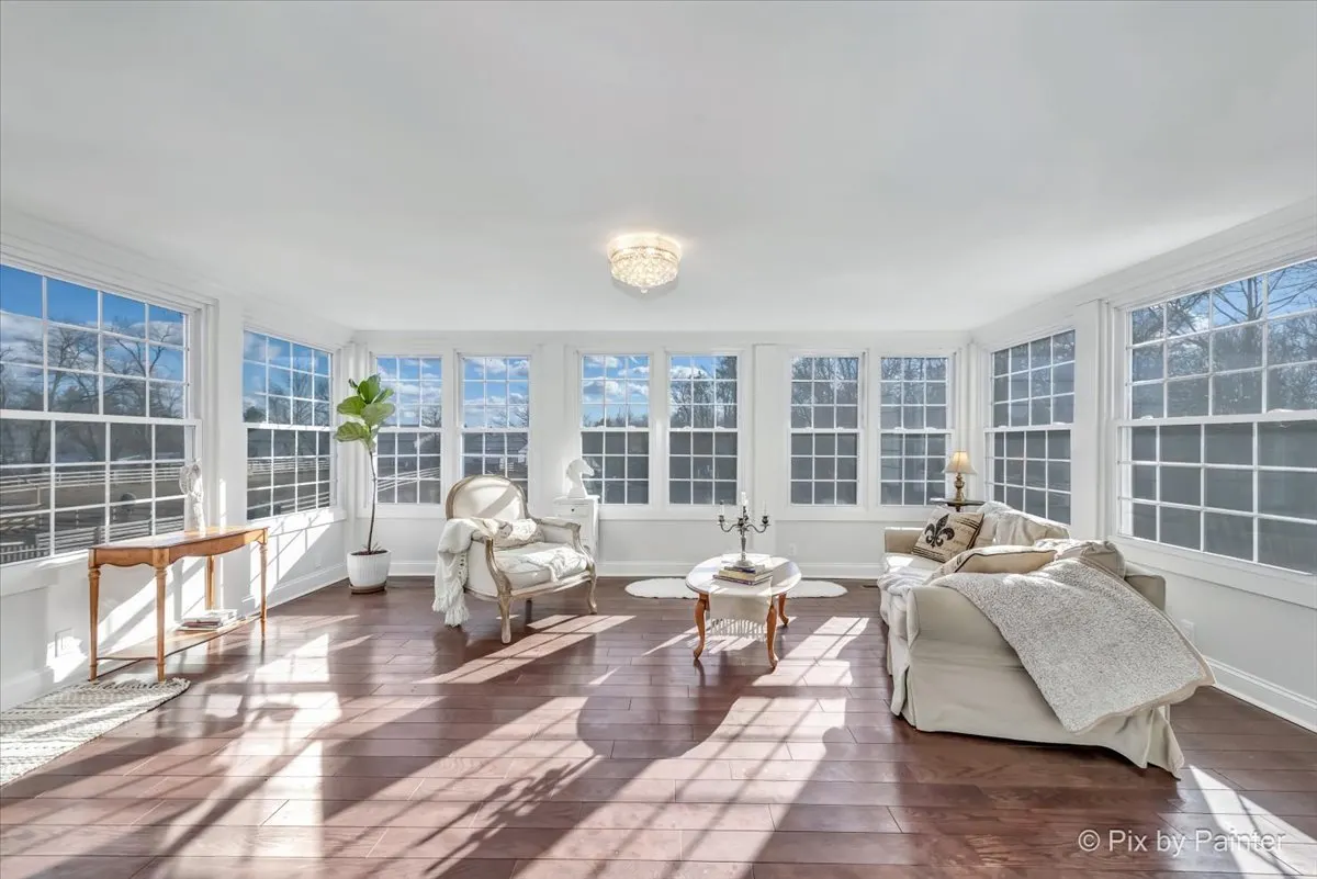 708 S Rose Farm Road IL