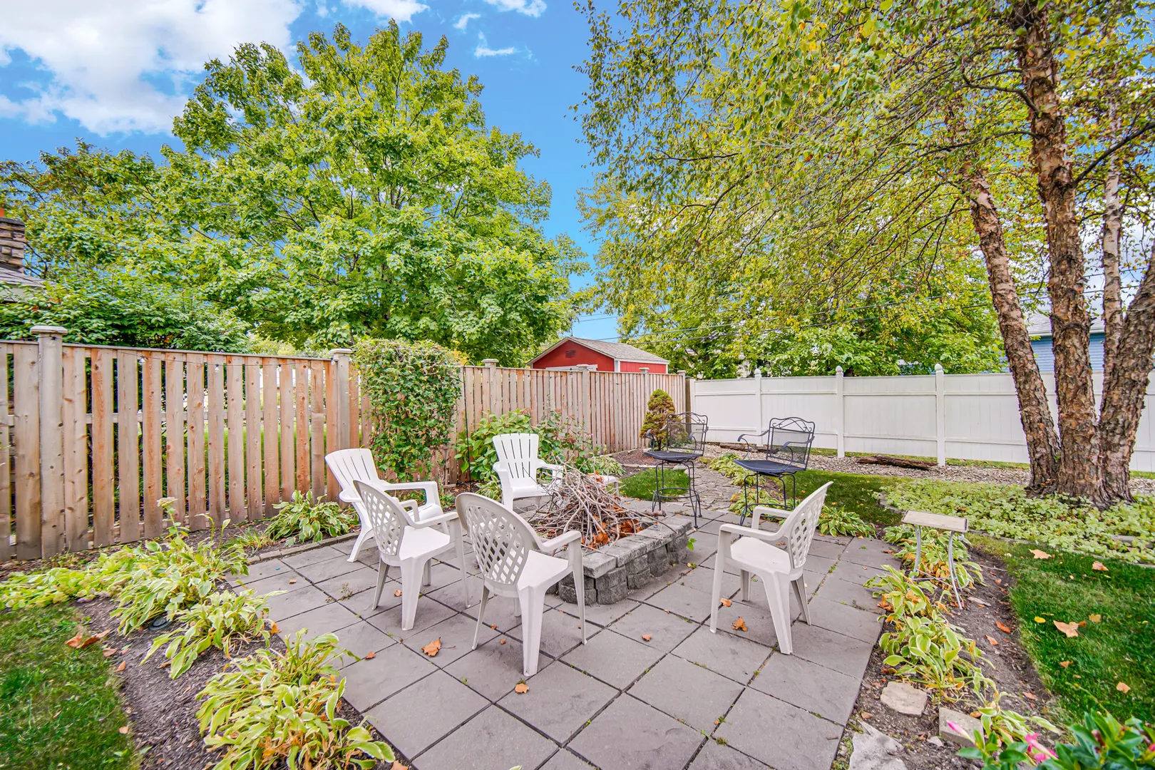 6840 W Evergreen Avenue IL