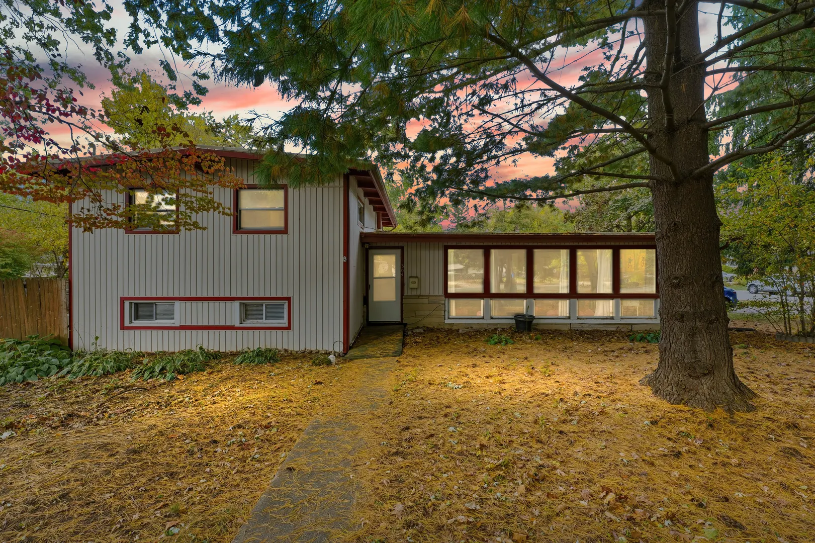 304 E Mumford Drive IL