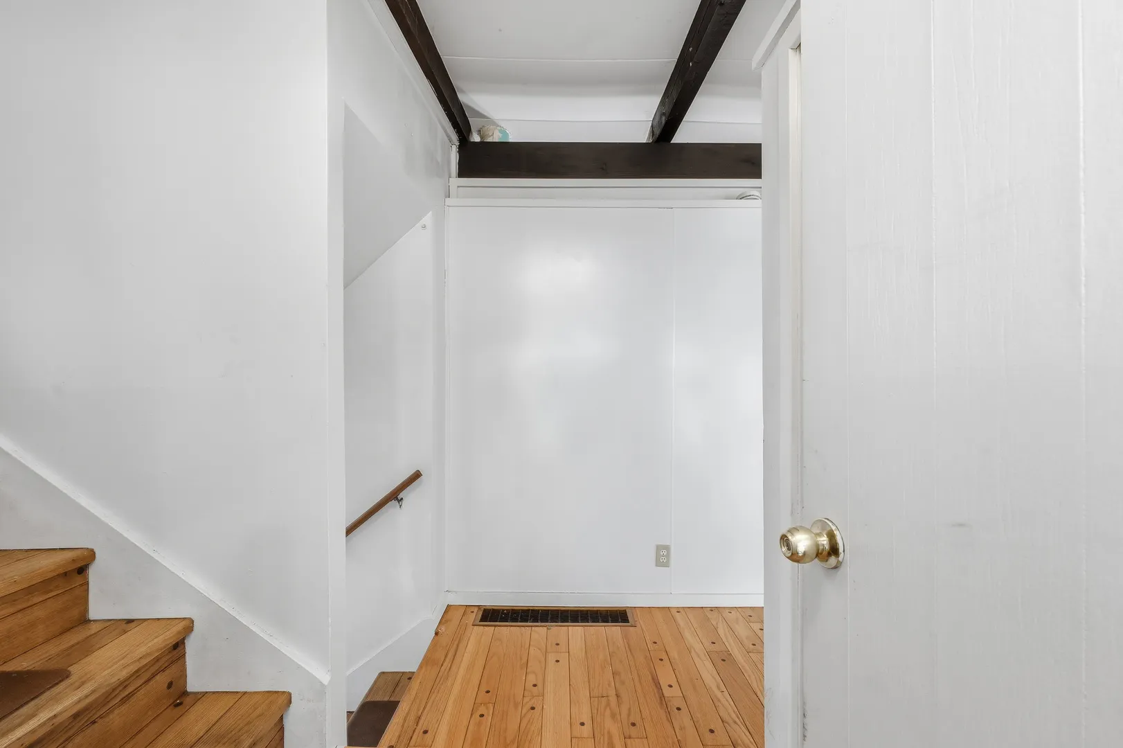 304 E Mumford Drive IL