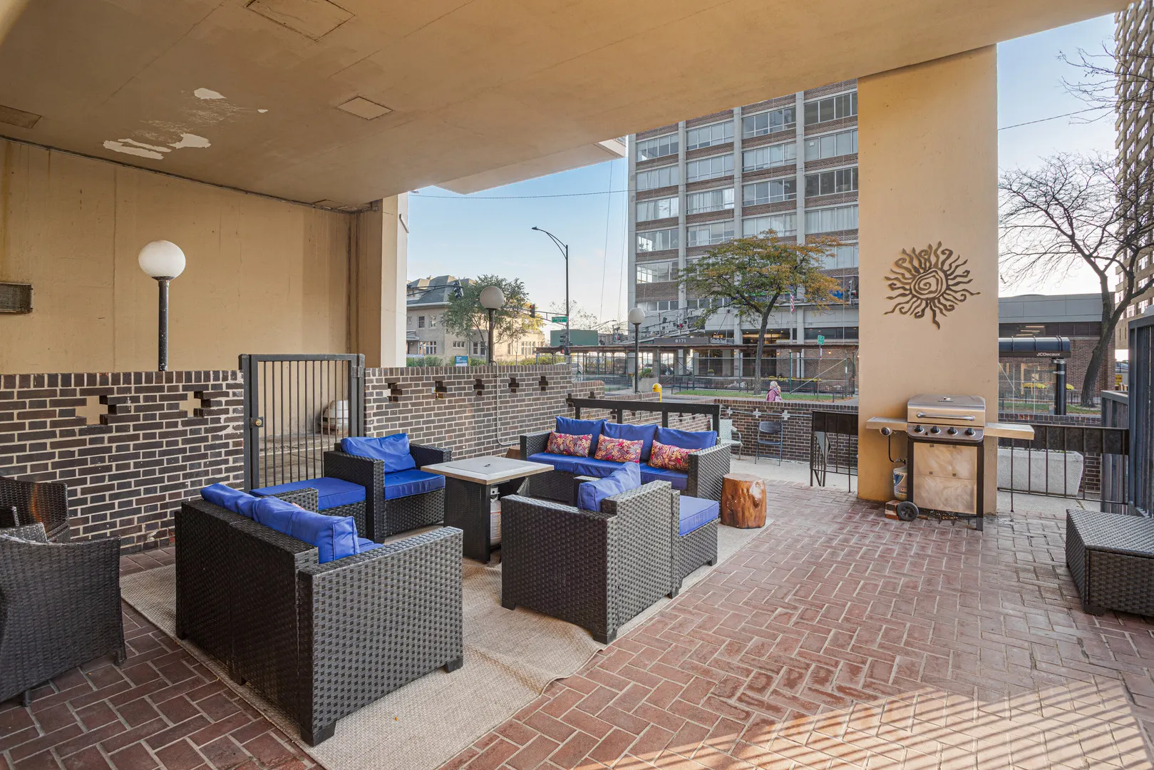 6166 N Sheridan Road 20G IL