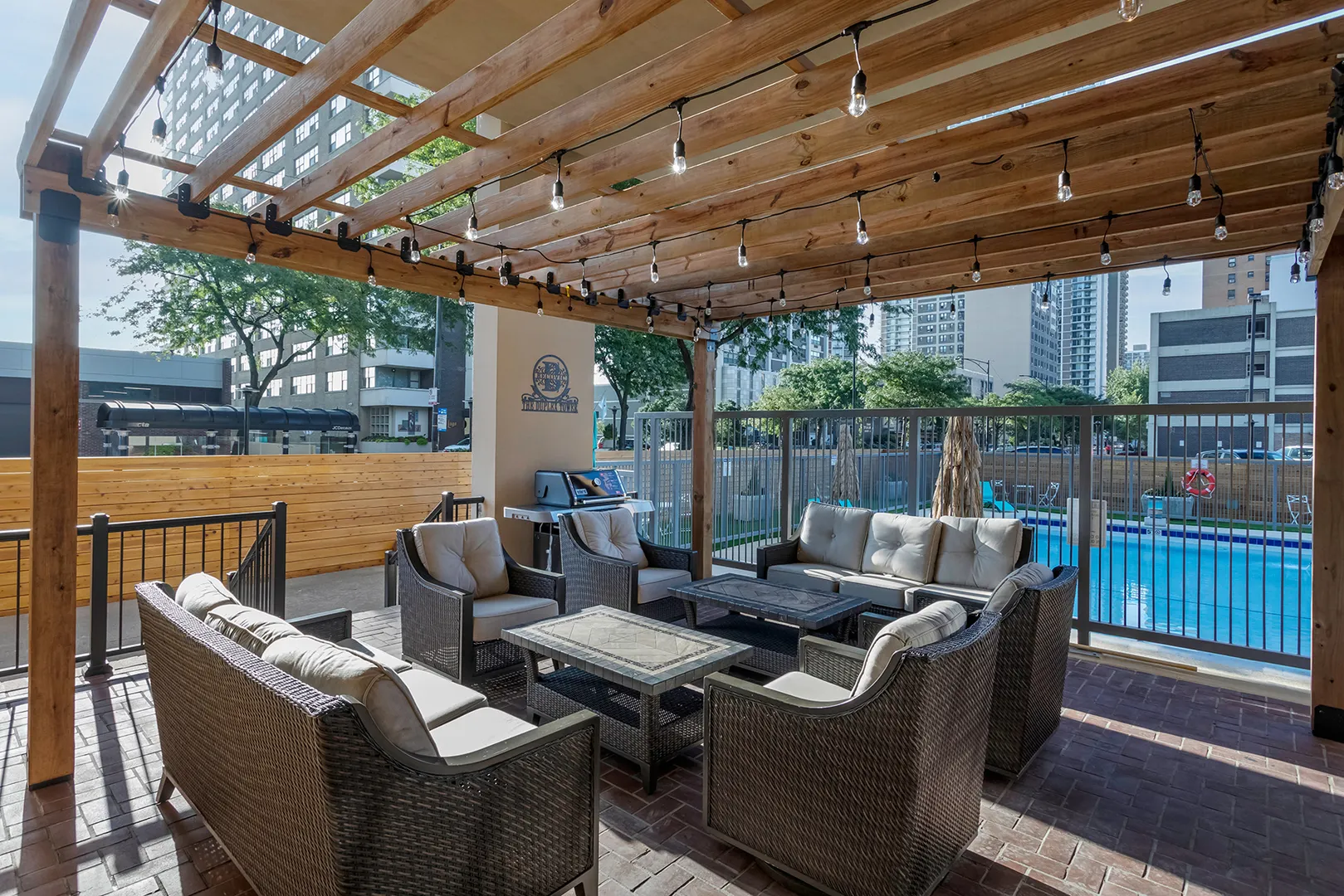 6166 N Sheridan Road 22B IL