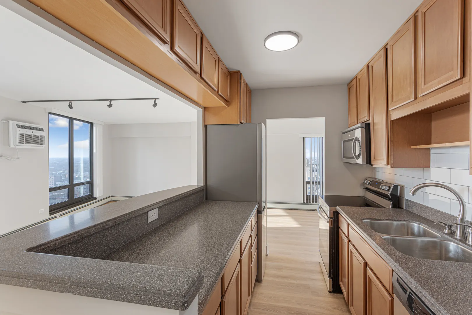 6166 N Sheridan Road 26K IL