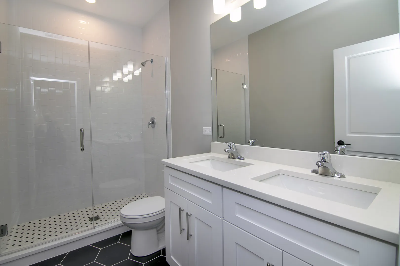 1422 E 66th Place IL