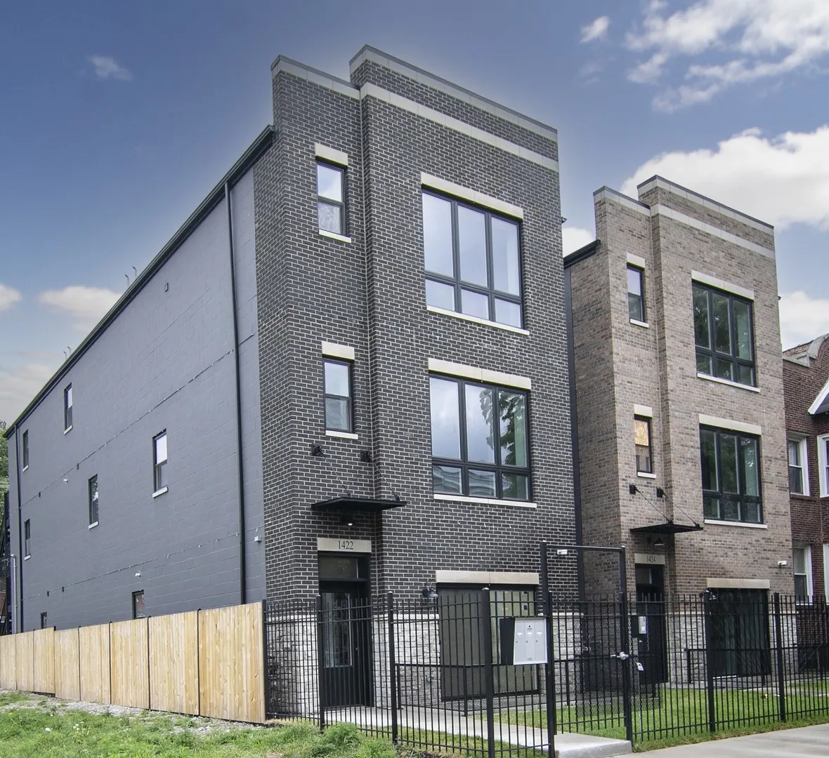 1422 E 66th Place IL