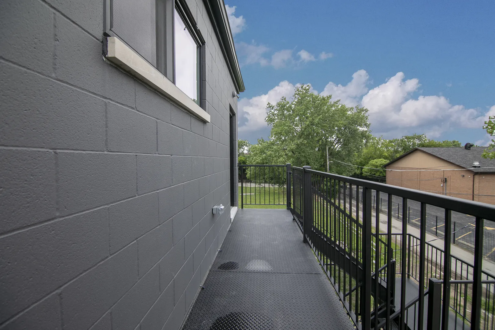1422 E 66th Place IL
