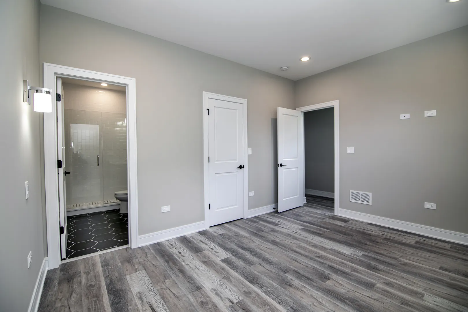 1422 E 66th Place IL