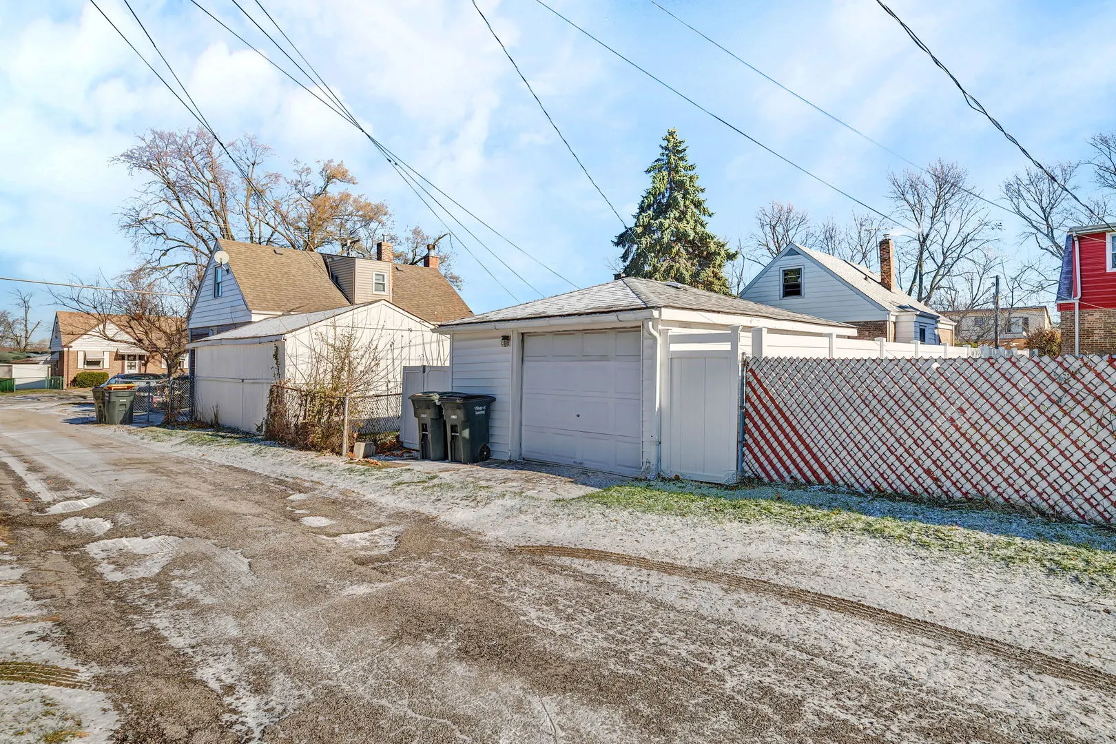 17912 School Street IL