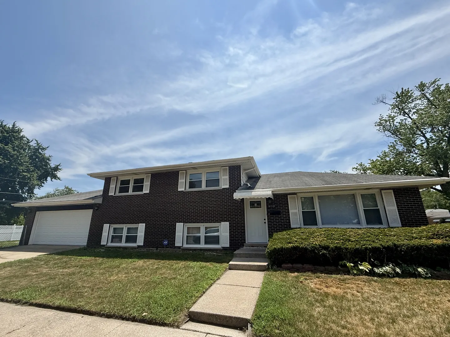 14101 S Saginaw Avenue IL