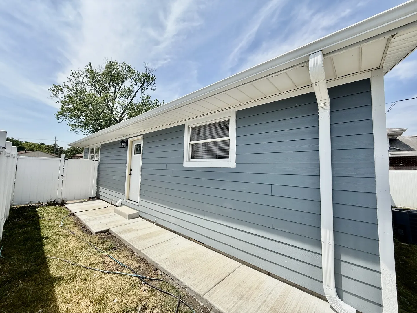 14105 S Saginaw Avenue IL