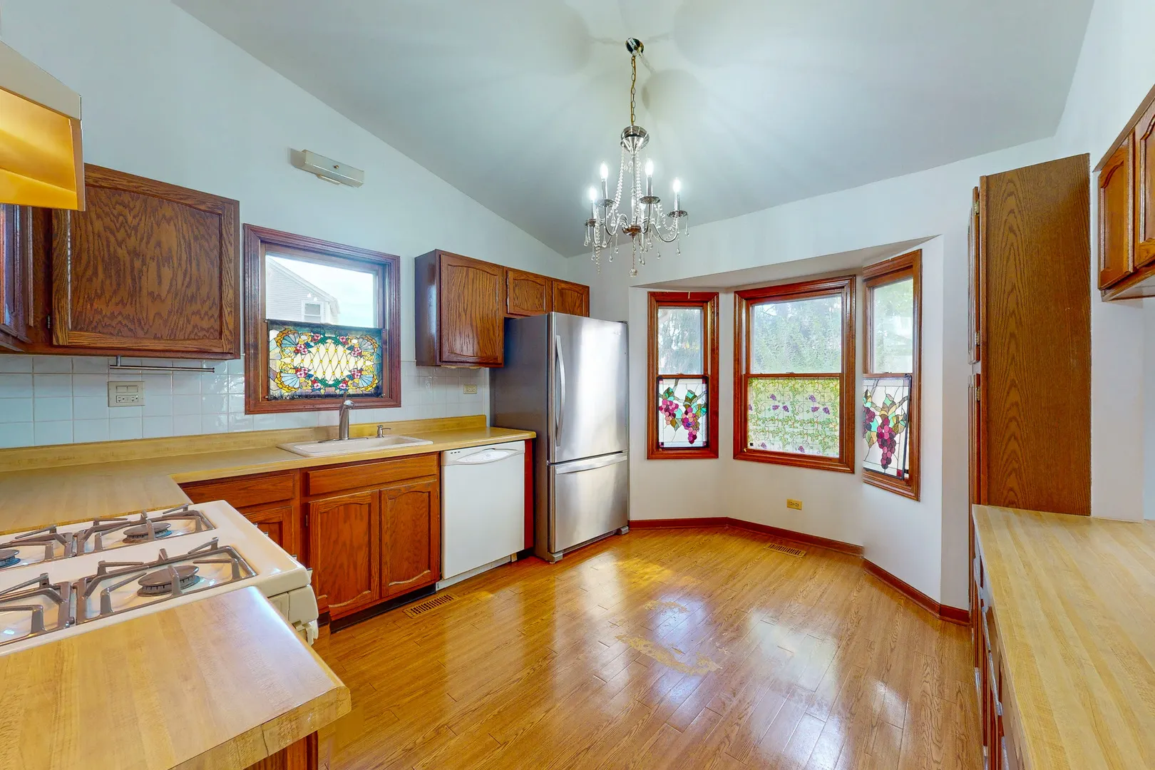 409 New York Lane IL