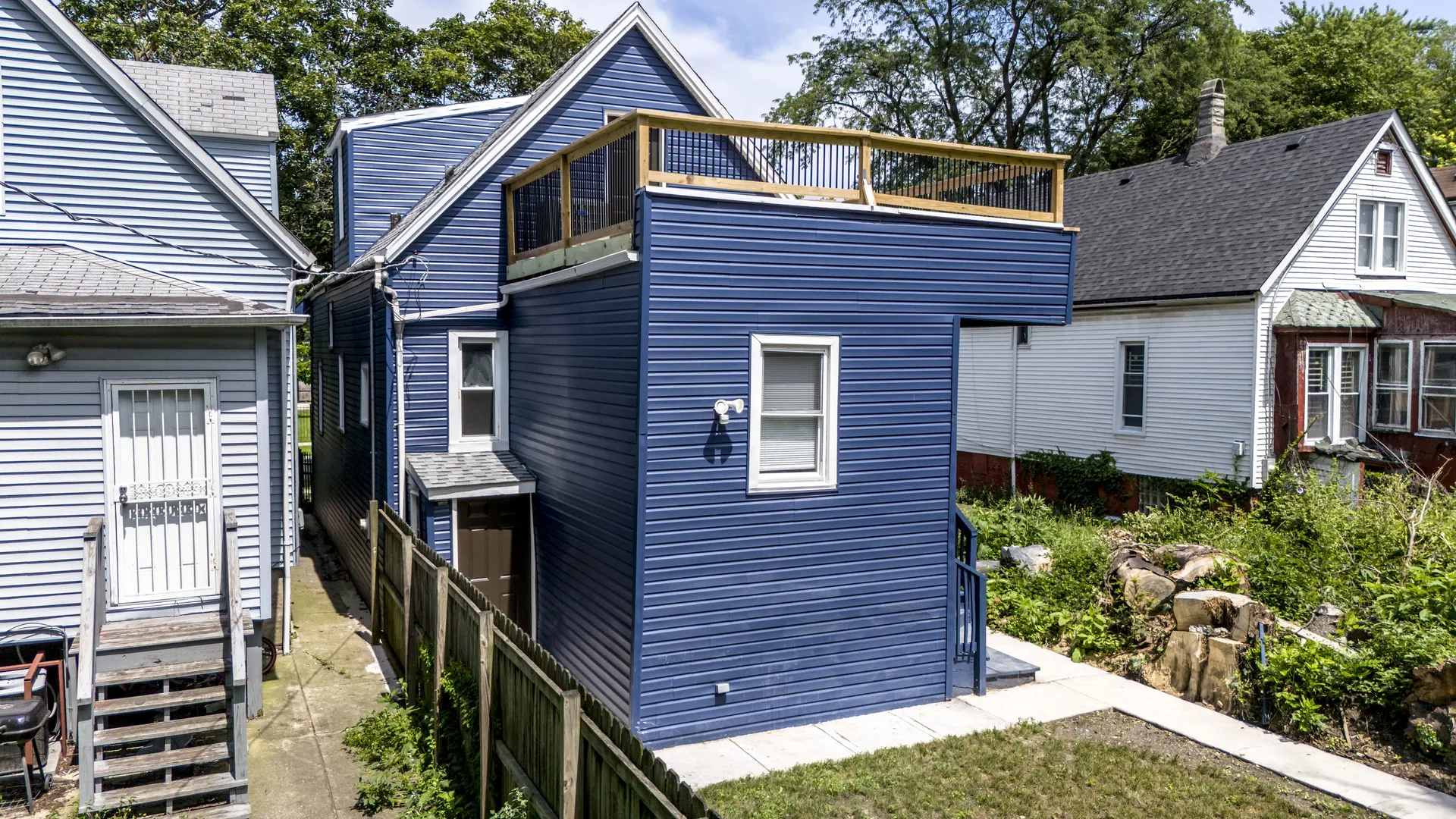845 W 50th Place IL