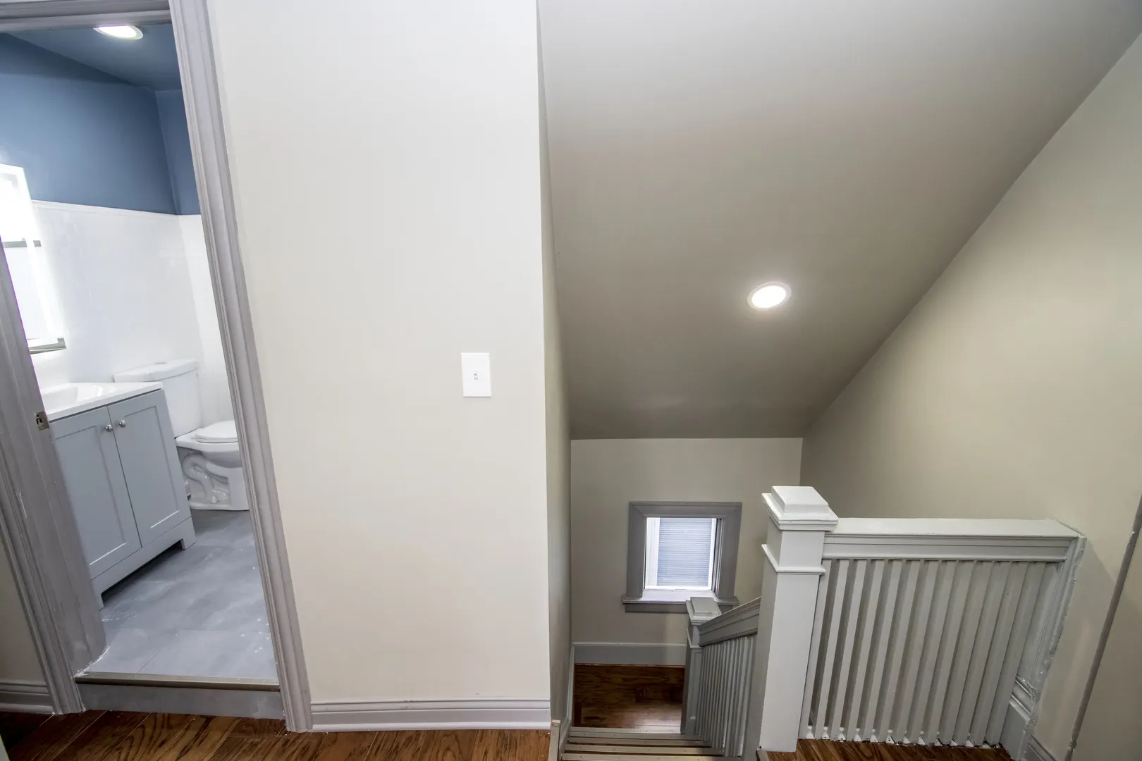 845 W 50th Place IL