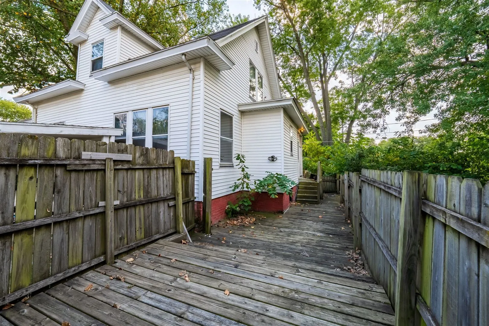 503 S E Evans Street IL