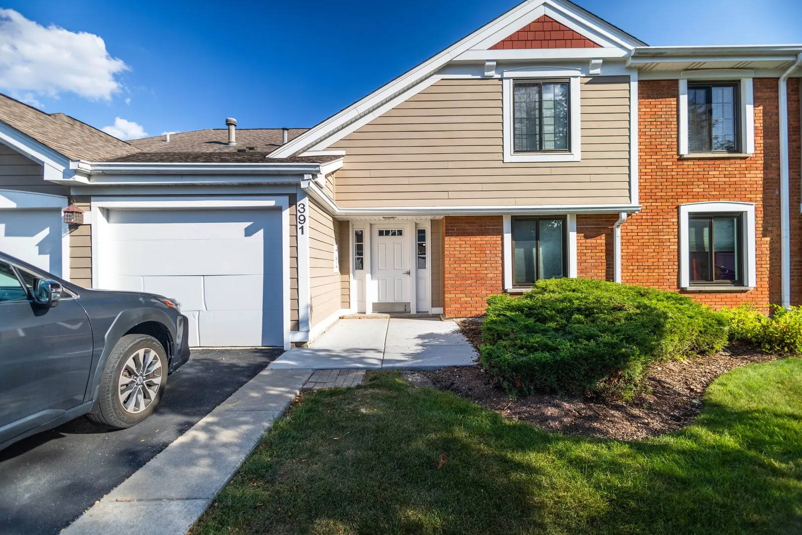 391 Thornhill Court B1 IL