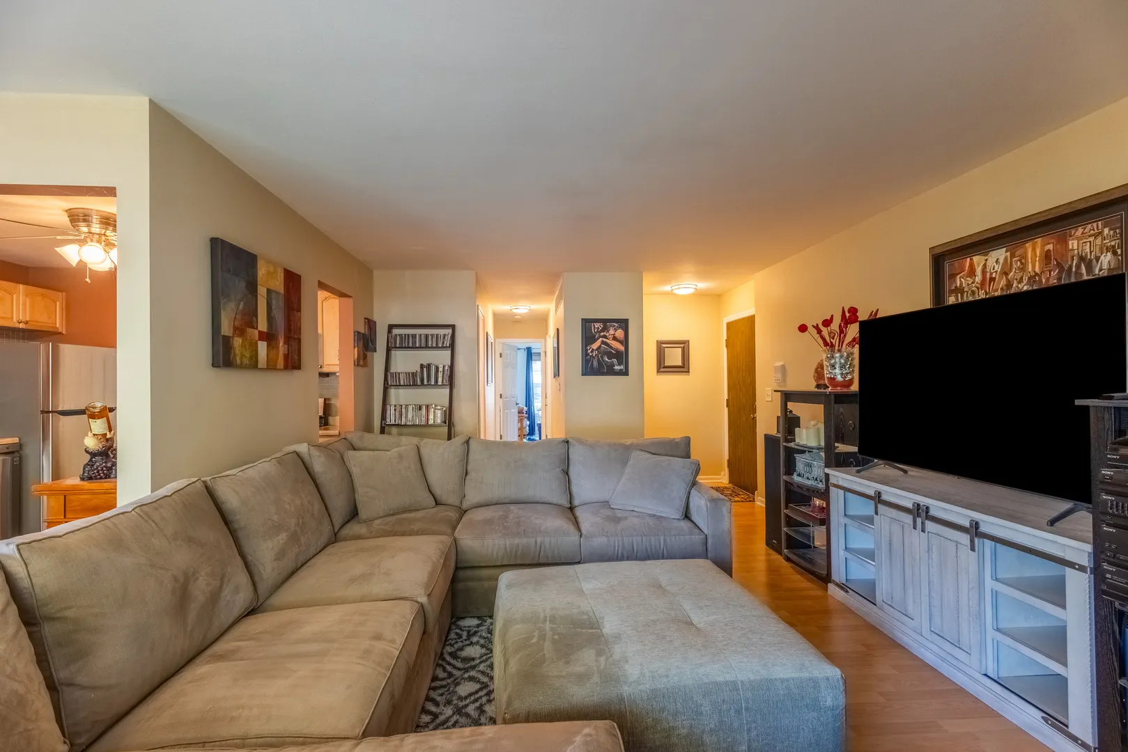 391 Thornhill Court B1 IL
