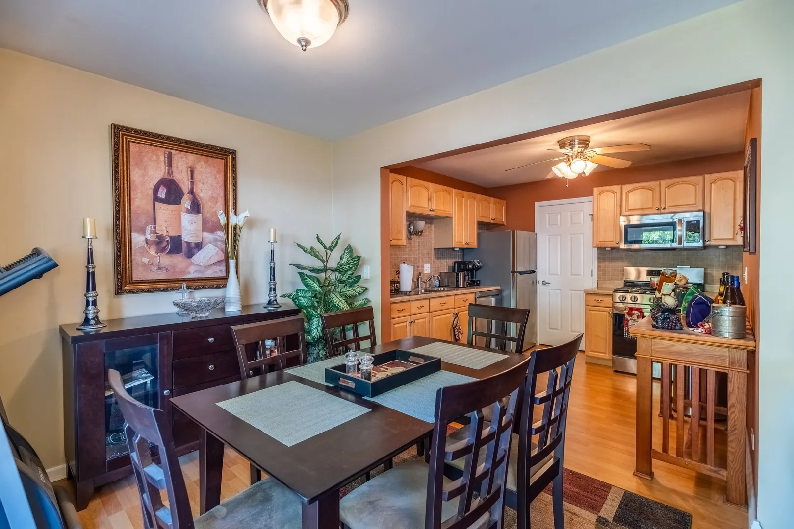 391 Thornhill Court B1 IL