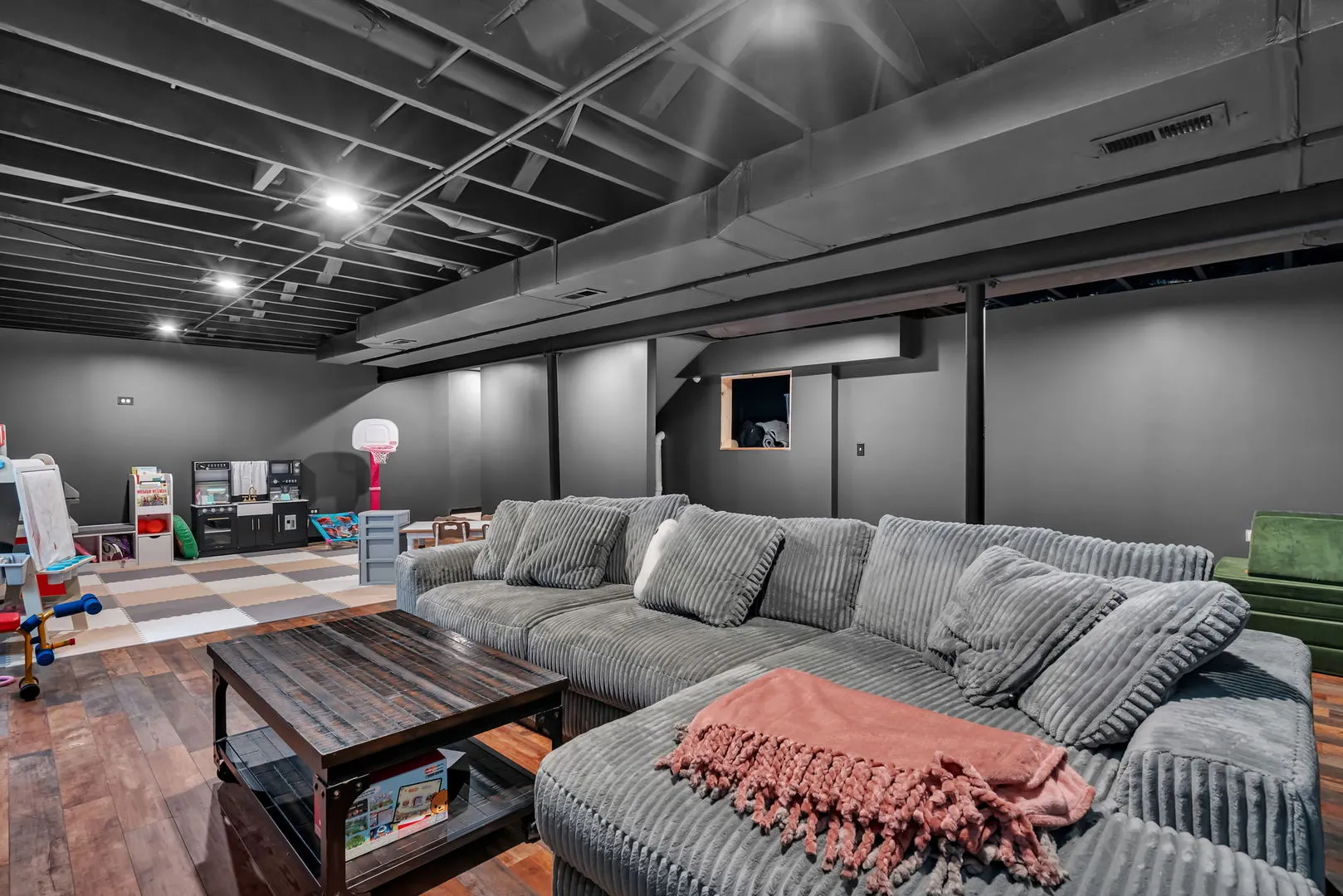 6006 Winterhaven Drive IL