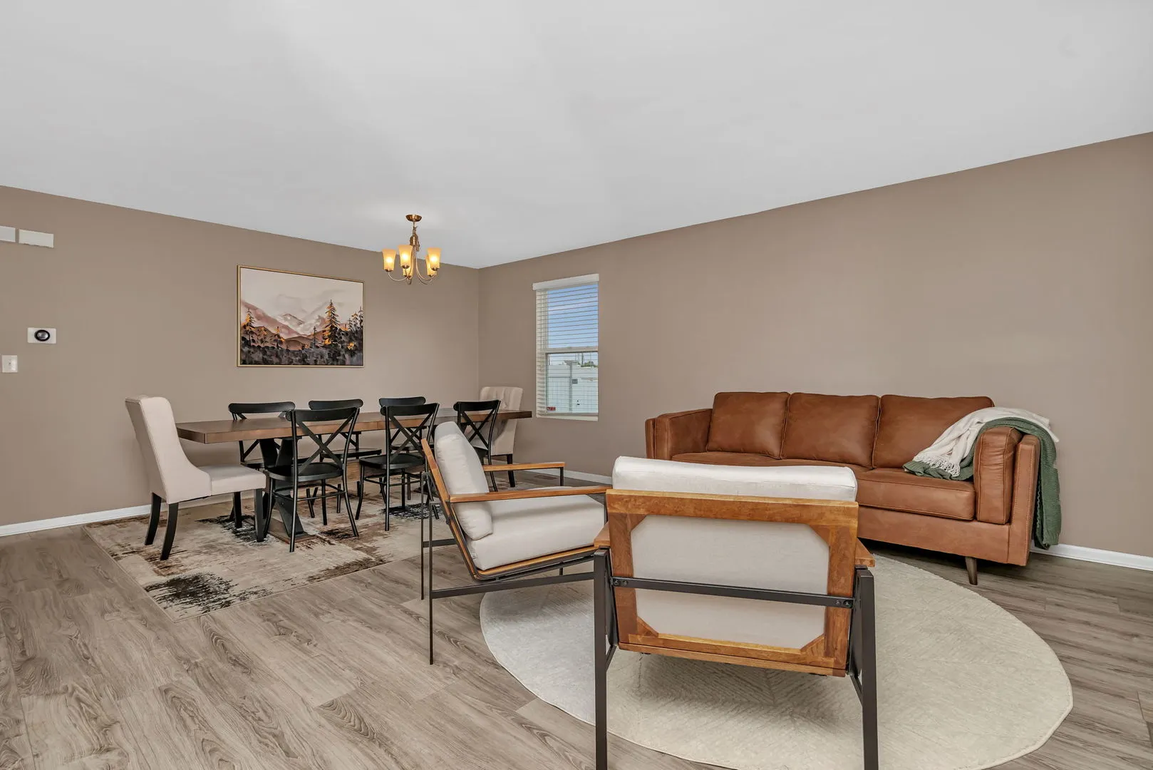 6006 Winterhaven Drive IL