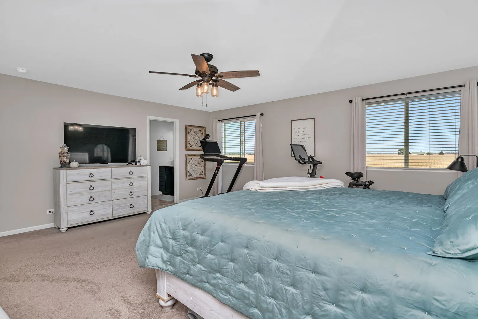 6006 Winterhaven Drive IL